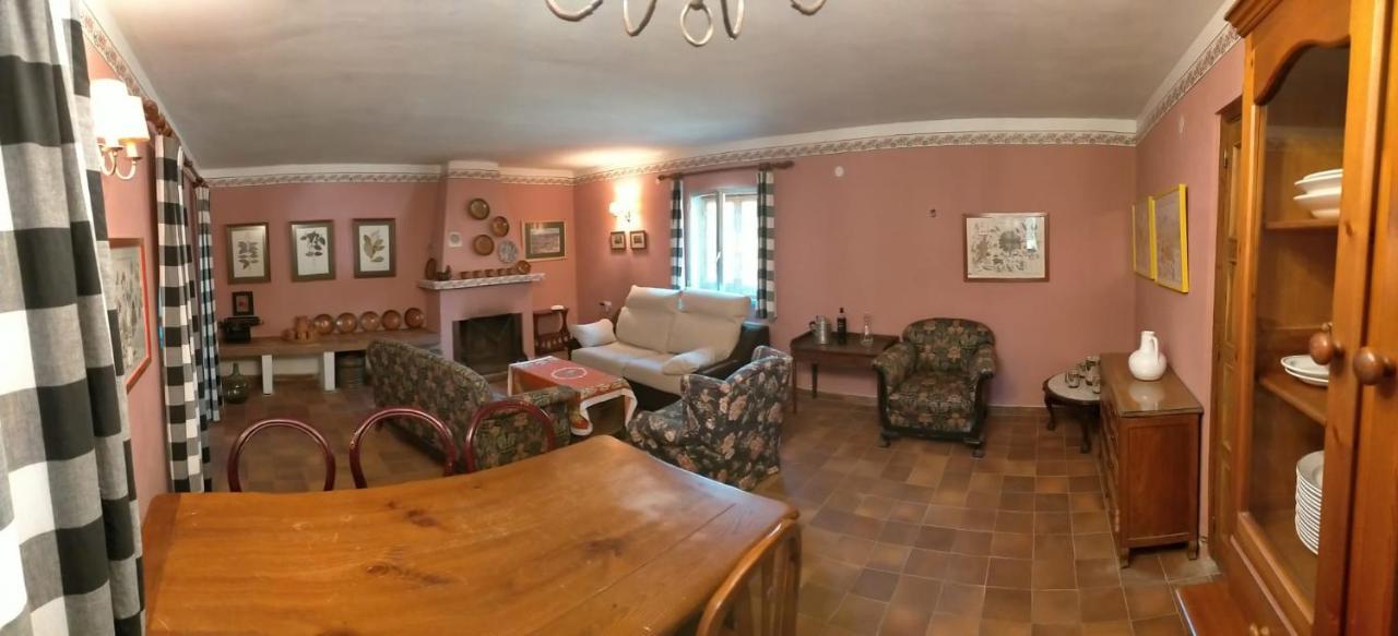 La Casa Del Ingles - Robledillo De La Jara Villa Buitenkant foto